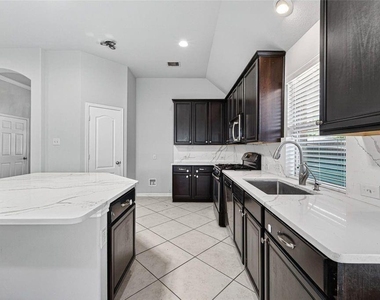 19127 Cannon Hills Lane - Photo Thumbnail 16