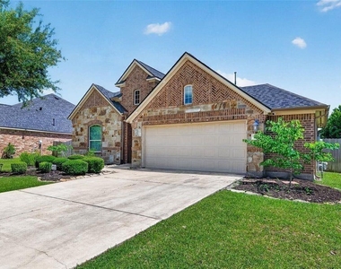19127 Cannon Hills Lane - Photo Thumbnail 2