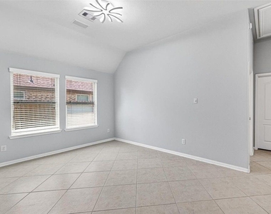 19127 Cannon Hills Lane - Photo Thumbnail 31