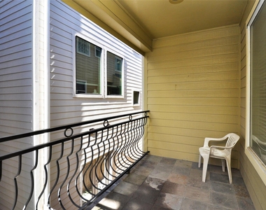 1613 Detering Street - Photo Thumbnail 27