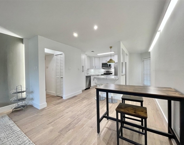 614 Kipling St Street - Photo Thumbnail 8