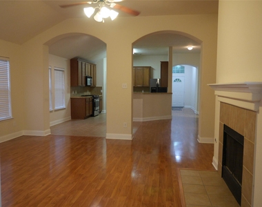 7911 Burning Oak Lane - Photo Thumbnail 7