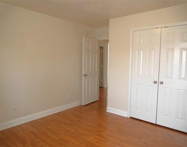 7911 Burning Oak Lane - Photo Thumbnail 33