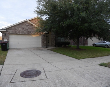 7911 Burning Oak Lane - Photo Thumbnail 2