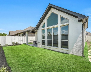 23219 Penstemon Trail - Photo Thumbnail 36