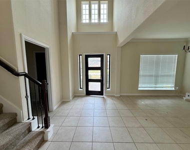 23422 Bordeaux Drive - Photo Thumbnail 3