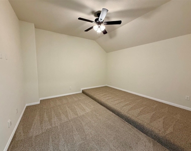 23422 Bordeaux Drive - Photo Thumbnail 19