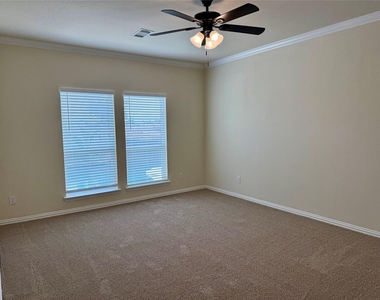 23422 Bordeaux Drive - Photo Thumbnail 15