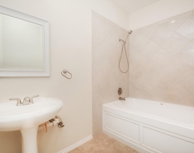 664 Wilcrest Drive - Photo Thumbnail 15