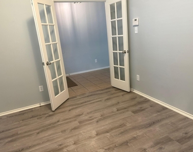 2519 Kildeer Court - Photo Thumbnail 3