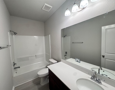10827 Cassiopeia Creek - Photo Thumbnail 28