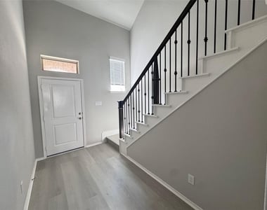 10827 Cassiopeia Creek - Photo Thumbnail 20
