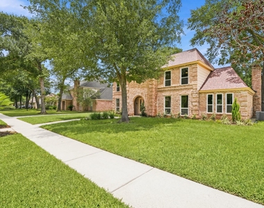 15130 Walters Road - Photo Thumbnail 2