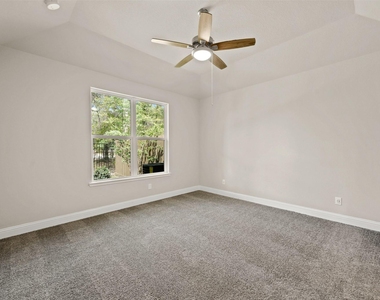 7319 Honey Creek Lane - Photo Thumbnail 7