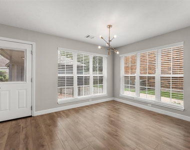 2105 Murfield Drive - Photo Thumbnail 28