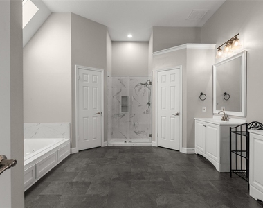 2105 Murfield Drive - Photo Thumbnail 33