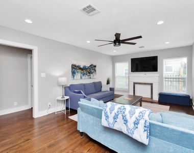 3315 Rosedale Street - Photo Thumbnail 5