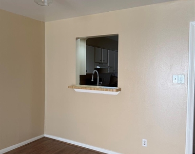 5212 Arboles Drive - Photo Thumbnail 12
