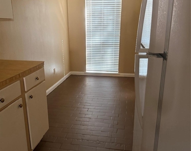 5212 Arboles Drive - Photo Thumbnail 1