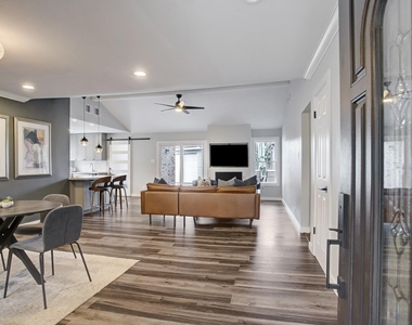 9326 Meadowcroft Drive - Photo Thumbnail 3