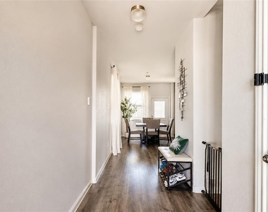 3935 Deledda Drive - Photo Thumbnail 2