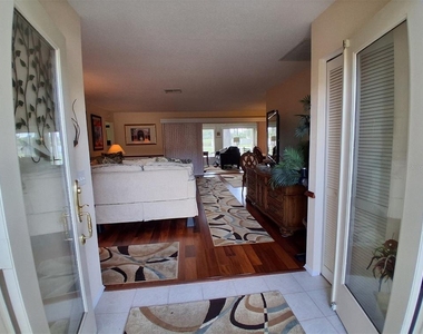 9014 Severn Lane - Photo Thumbnail 3