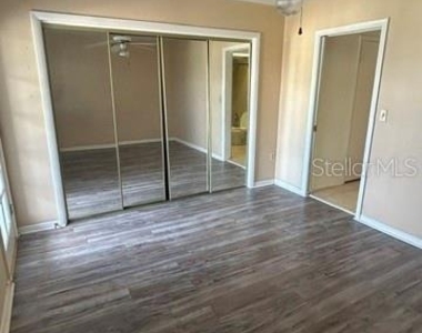 1257 Drew Street - Photo Thumbnail 6