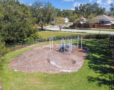 9407 Chart House Court - Photo Thumbnail 28