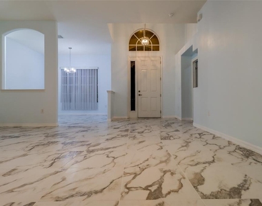 207 Taylor Bay Lane - Photo Thumbnail 16