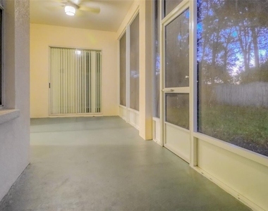 207 Taylor Bay Lane - Photo Thumbnail 4
