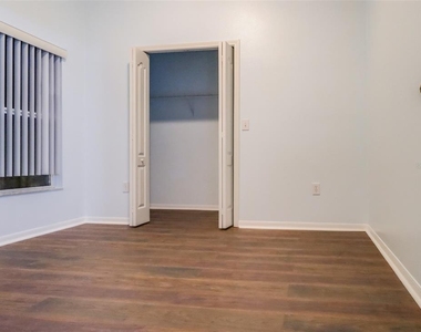 207 Taylor Bay Lane - Photo Thumbnail 39