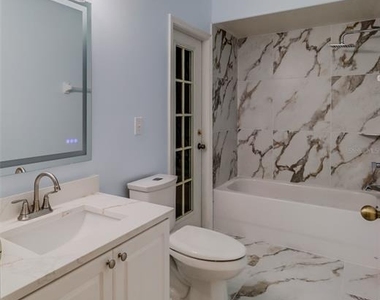 207 Taylor Bay Lane - Photo Thumbnail 38
