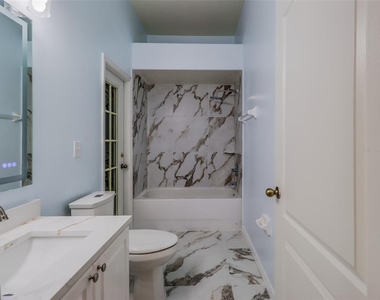 207 Taylor Bay Lane - Photo Thumbnail 41