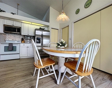 9408 New Orleans Drive - Photo Thumbnail 16