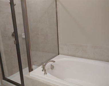 2865 Grand Kemerton Place - Photo Thumbnail 15