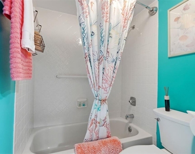 3207 Green Dolphin Street - Photo Thumbnail 14