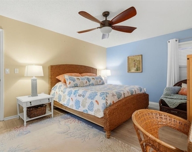 3207 Green Dolphin Street - Photo Thumbnail 11