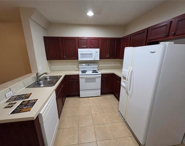 6241 Osprey Lake Circle - Photo Thumbnail 7