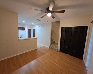 6241 Osprey Lake Circle - Photo Thumbnail 13