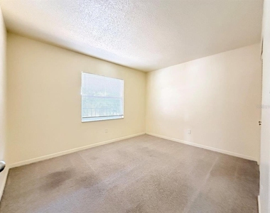 3301 58th Avenue S - Photo Thumbnail 8