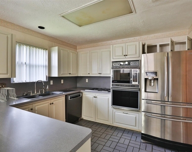 15407 Empanada Drive - Photo Thumbnail 1