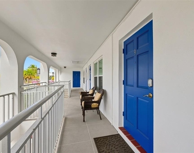 7151 Sunset Way - Photo Thumbnail 3