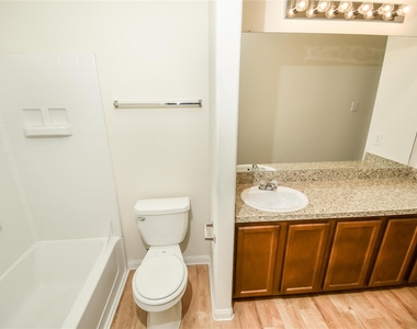 12607 Lady Slipper Road - Photo Thumbnail 8