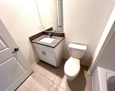 8333 Crescent Oaks Dr - Photo Thumbnail 42