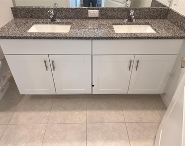 8333 Crescent Oaks Dr - Photo Thumbnail 7