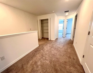 8333 Crescent Oaks Dr - Photo Thumbnail 25