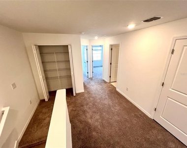 8333 Crescent Oaks Dr - Photo Thumbnail 40
