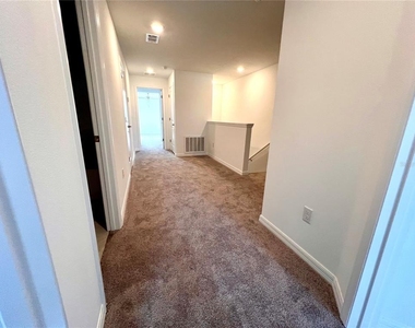 8333 Crescent Oaks Dr - Photo Thumbnail 29