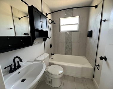 2727 17th Street N - Photo Thumbnail 5