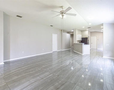 5553 Gallant Fox Court - Photo Thumbnail 7